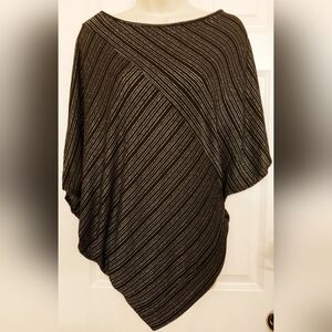 🎄Blue Sketch Assymetrical Blouse